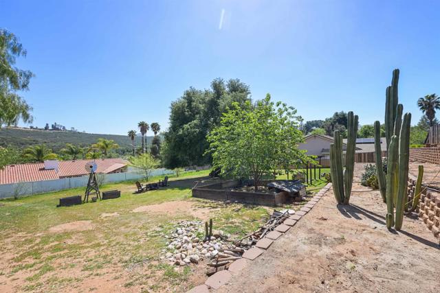 Detail Gallery Image 23 of 33 For 24857 Pappas Rd, Ramona,  CA 92065 - 3 Beds | 2 Baths