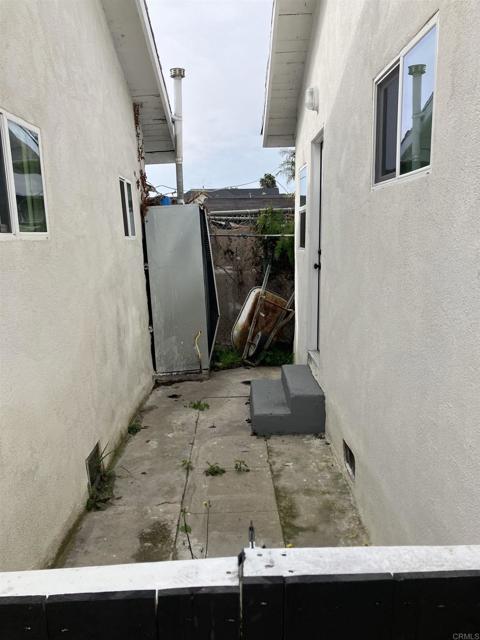 Detail Gallery Image 15 of 43 For 2411 21 L St, San Diego,  CA 92102 - – Beds | – Baths