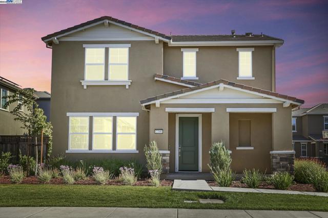 2208 Daimler St, Lathrop CA: https://media.crmls.org/mediaz/4ab2c3f7-3135-46a7-8bf5-fcd593fbfdd1.jpg