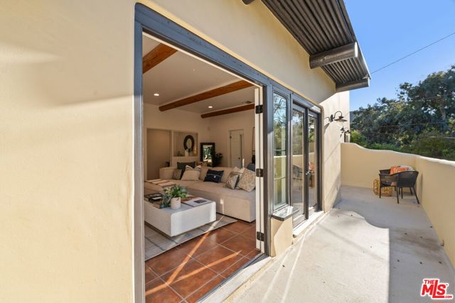 Drew Fenton | 25648 Timpangos Drive Calabasas CA | MLS: 7491855