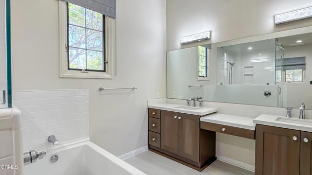Detail Gallery Image 13 of 37 For 209 San Miguel Rd, Pasadena,  CA 91105 - 4 Beds | 3 Baths