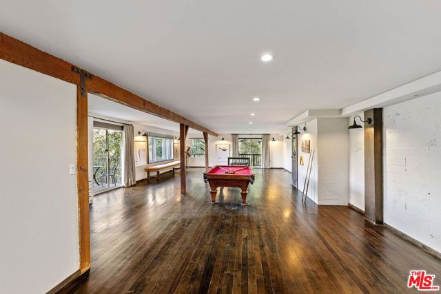 1551 Penny Road, Topanga CA: https://media.crmls.org/mediaz/4ab44c80-5fe7-4326-a7b8-2b577e4e637f.jpg