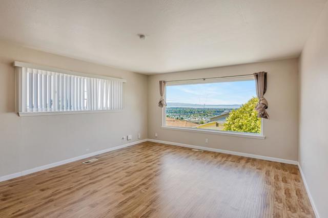 16668 Winding Boulevard, San Leandro CA: https://media.crmls.org/mediaz/4ab4a09b-0b40-4f44-a99c-77edd3a893b5.jpg