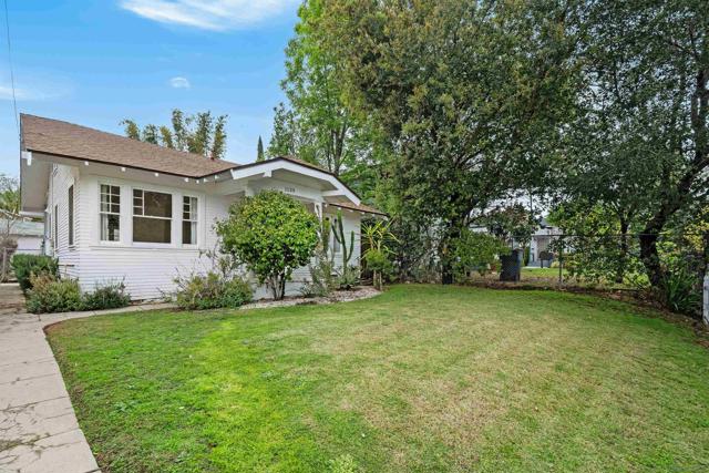 1135 Summit Ave, Pasadena, California 91103, ,Multi-Family,For Sale,Summit Ave,250021642SD