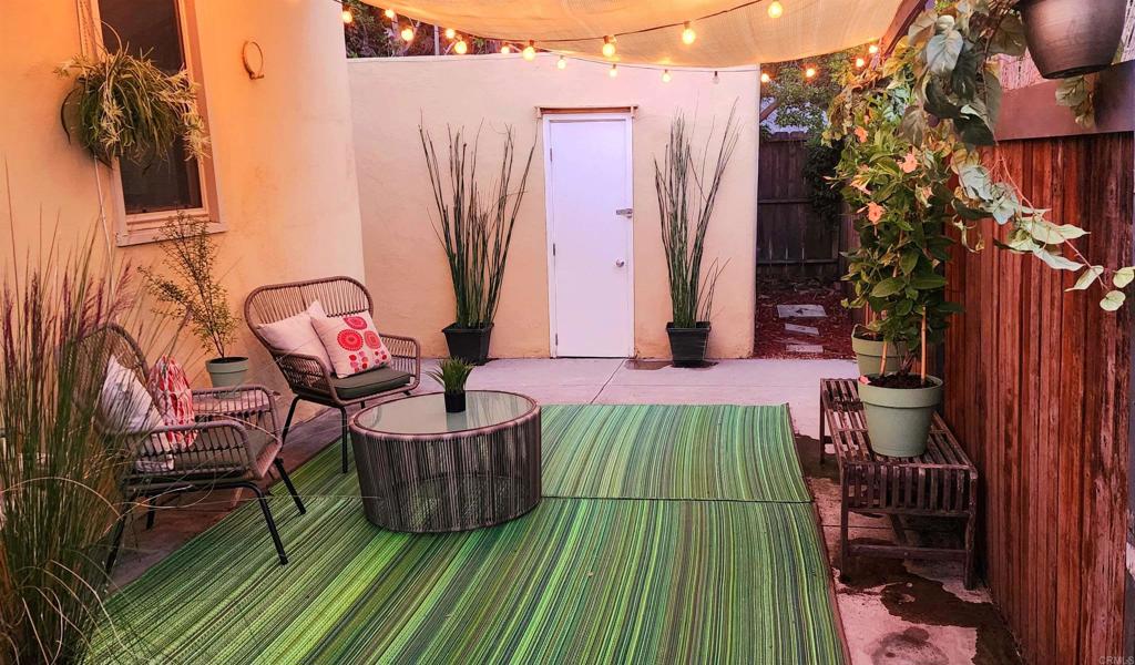 4411 Mcclintock - photo 3