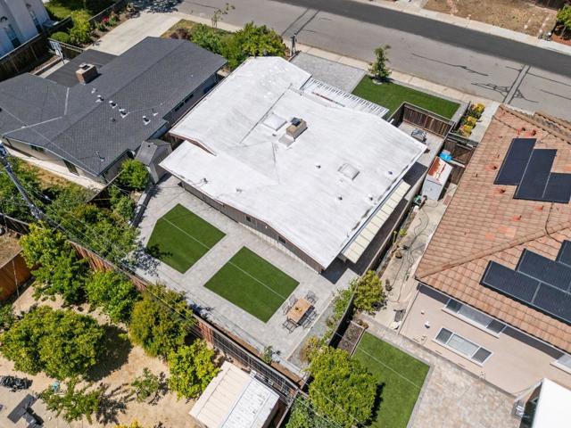 18844 Arata Way, Cupertino CA: https://media.crmls.org/mediaz/4ab597f3-e4ca-425d-b9d3-3d963b5370bd.jpg