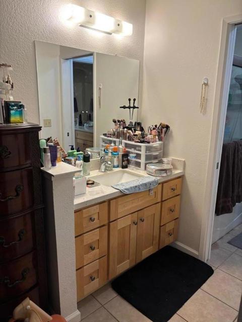 4983 Edgar Court, San Jose CA: https://media.crmls.org/mediaz/4ab5bb3a-79a1-48c5-b759-cbe896e05ebc.jpg