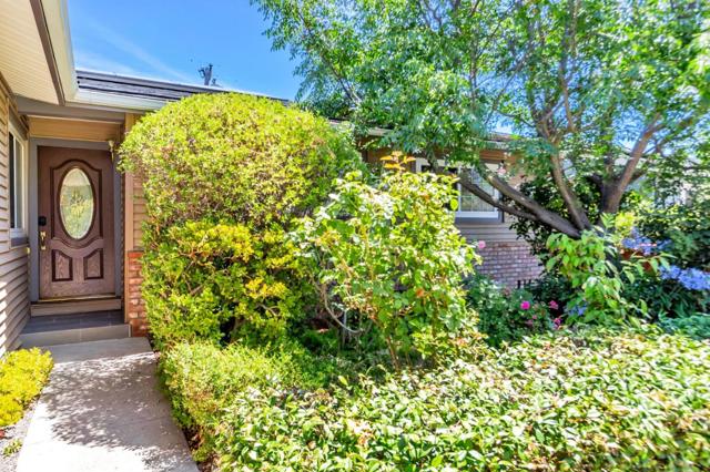6290 Lillian Way, San Jose CA: https://media.crmls.org/mediaz/4ab6097a-1d7c-4d1f-9614-51dd4a765d19.jpg