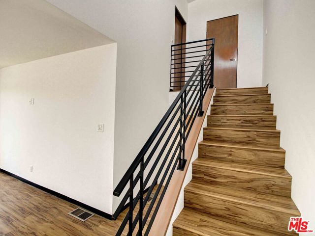 2612 Corralitas, Los Angeles CA: https://media.crmls.org/mediaz/4ab6eac5-477f-4dbb-9eb9-3d455a94ccef.jpg