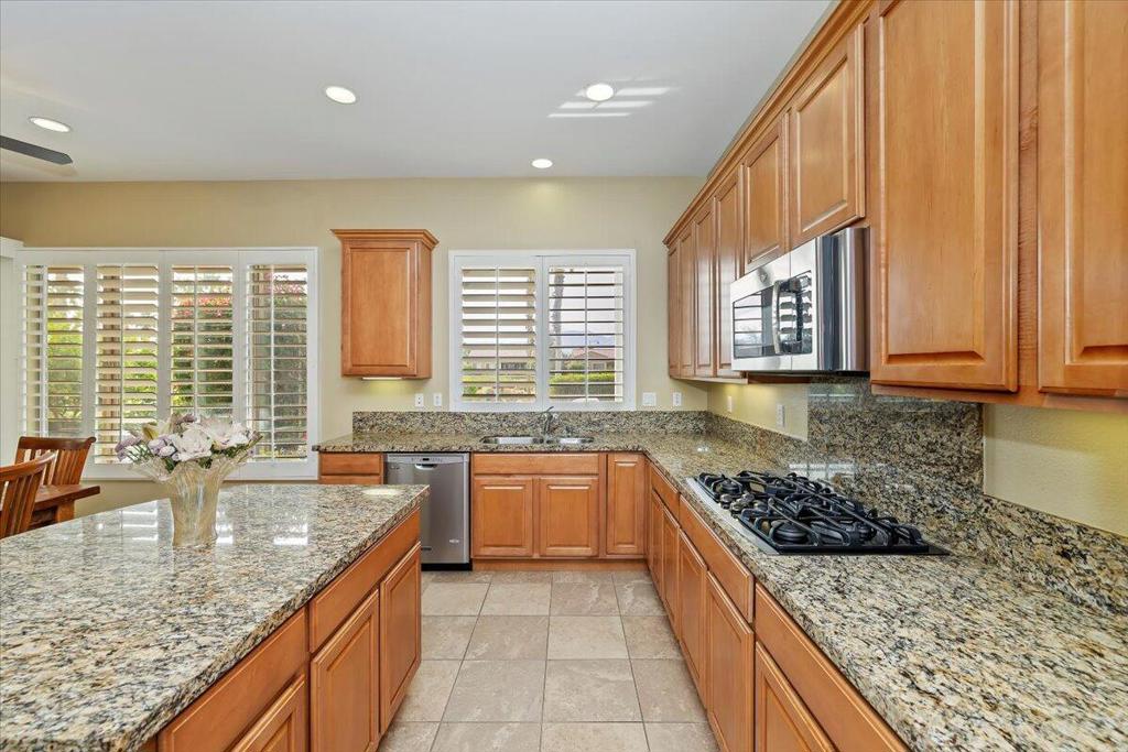 MLS #219139925DA image #31