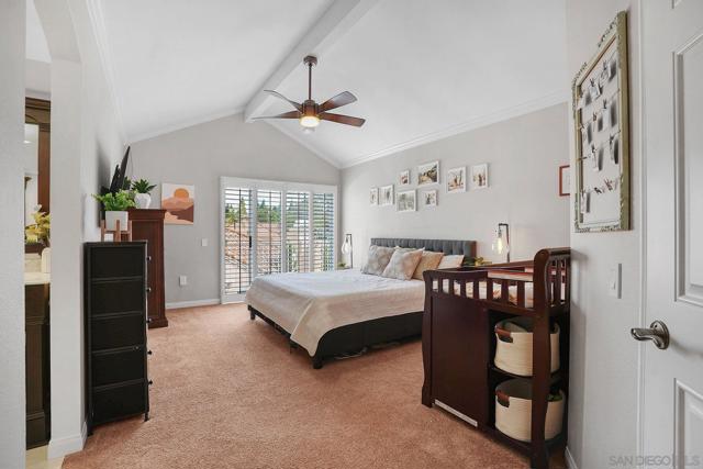 731 Edgewater Dr, Chula Vista CA: https://media.crmls.org/mediaz/4ab794ba-b76a-4c06-b1a1-503c678280f1.jpg