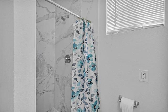 1238 Granada Avenue, Salinas CA: https://media.crmls.org/mediaz/4ab81235-87be-4203-9477-c558016067d9.jpg