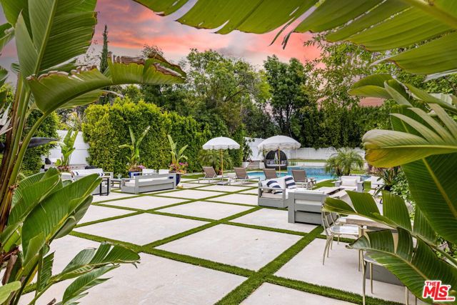 5162 Otis Avenue, Tarzana CA: https://media.crmls.org/mediaz/4ab950b0-7f7a-4abd-ba34-986238a6bf12.jpg