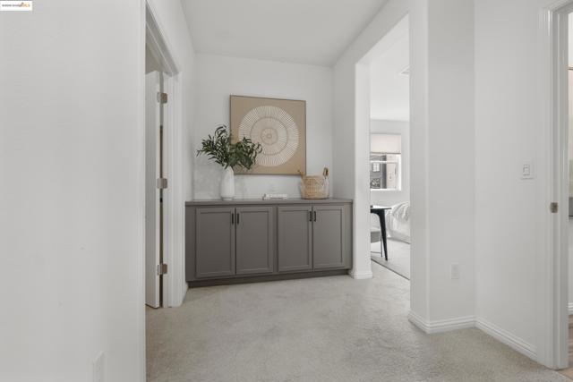 2818 Fifth Street, Alameda CA: https://media.crmls.org/mediaz/4abaa66c-4a6c-4445-9cf9-e566ed659be3.jpg