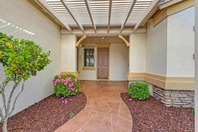 1817 Barn Valley Lane, Lincoln CA: https://media.crmls.org/mediaz/4abbba20-7cba-45a1-aa64-c77b38d55525.jpg