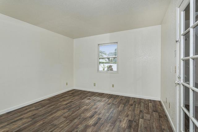 774 Laguna, Carlsbad CA: https://media.crmls.org/mediaz/4abbed37-8599-4de2-993d-b240ebbd572d.jpg