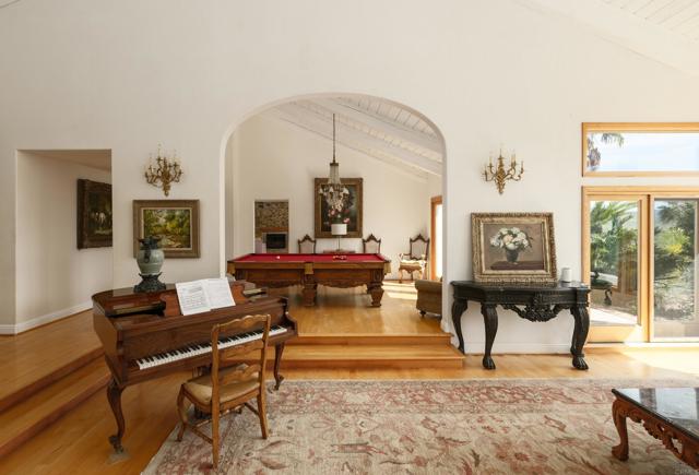 Detail Gallery Image 11 of 46 For 20780 Fortuna Del Norte, Escondido,  CA 92029 - 8 Beds | 6 Baths