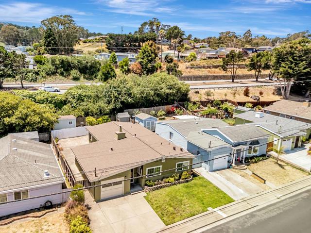 921 Newman Drive, South San Francisco CA: https://media.crmls.org/mediaz/4abdee33-8be2-4c79-9840-0701dbb2635b.jpg