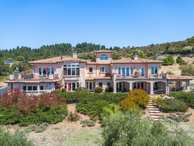 2053 Weston Road, Scotts Valley CA: https://media.crmls.org/mediaz/4abe0db9-9686-4efb-baca-3f22f6ceef50.jpg