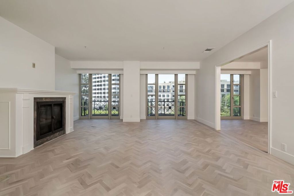 10580 WILSHIRE Boulevard #4NE
