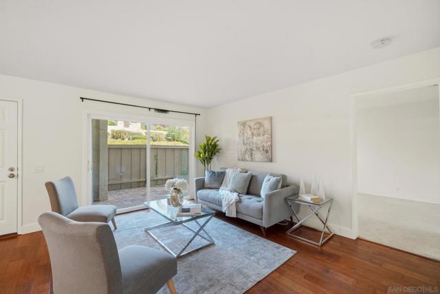 4040 Porte La Paz, San Diego CA: https://media.crmls.org/mediaz/4abe93c5-2478-48aa-8268-aaf90a91fb38.jpg