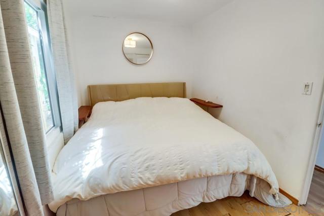 4053 55 Jewell St, San Diego CA: https://media.crmls.org/mediaz/4abf2c9a-3f74-4d46-b16a-b3d459e77c73.jpg