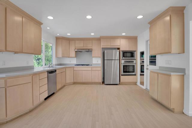 239 Sierra Court, Martinez CA: https://media.crmls.org/mediaz/4abf6186-8176-4336-b5a0-ee26350dfc40.jpg