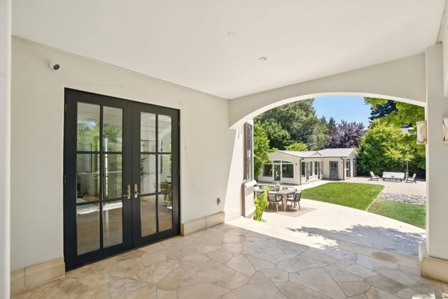 842 Boyce Avenue, Palo Alto CA: https://media.crmls.org/mediaz/4abfa9e1-3db9-46c1-976c-fac36ea37ae6.jpg