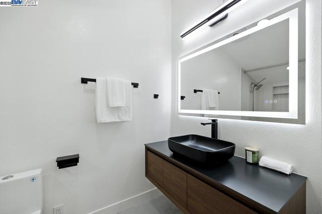 739 Aries Ln, Foster City CA: https://media.crmls.org/mediaz/4abff4d1-deec-4c4e-a38f-6fb31a94dae8.jpg