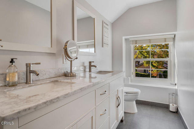 3547 Mevel Place, La Crescenta CA: https://media.crmls.org/mediaz/4abfff93-d19c-4d40-a846-e0127be8c441.jpg