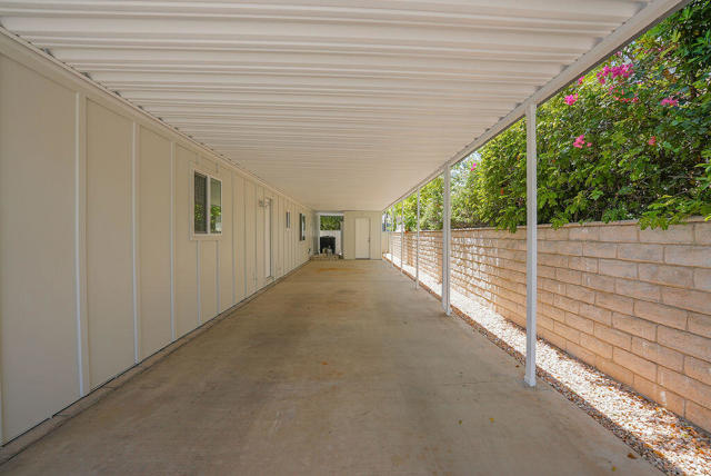 126 Monte Carlo Street, Rancho Mirage CA: https://media.crmls.org/mediaz/4ac04ff8-fa2a-4645-b060-4784078ac635.jpg
