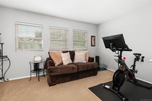 12029 World Trade Dr Unit 2, San Diego CA: https://media.crmls.org/mediaz/4ac18f64-c439-41ad-9466-58a9cce7c759.jpg