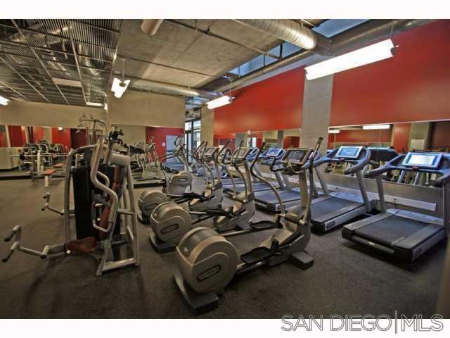 350 11th Avenue, San Diego CA: https://media.crmls.org/mediaz/4ac44c9a-a7ad-44e9-8bce-fc57ea3d087a.jpg