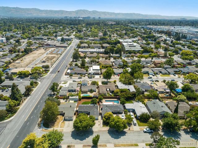 776 Pineview Drive, San Jose CA: https://media.crmls.org/mediaz/4ac46375-bc9e-46c0-a010-6dca090b1ef1.jpg
