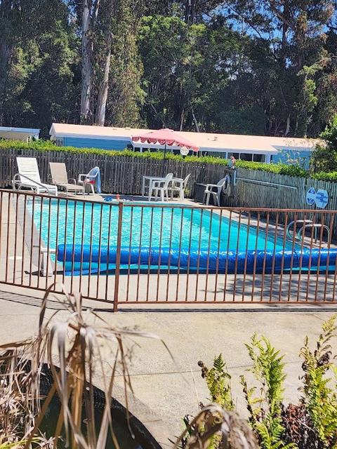 17 Pepperwood Way, Soquel CA: https://media.crmls.org/mediaz/4ac52644-c726-4db1-80f8-afeed9a8dd25.jpg