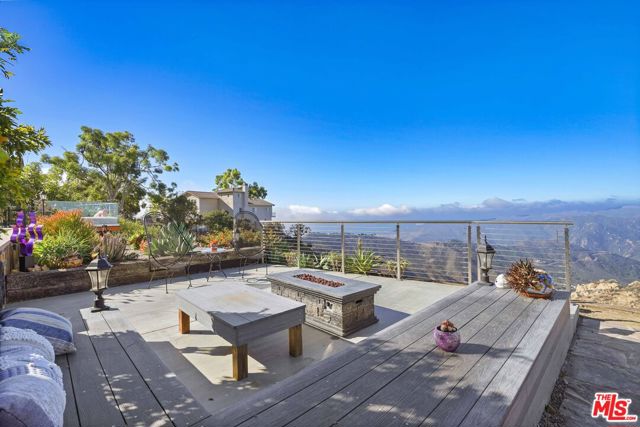 Drew Fenton | 231 Loma Metisse Road Malibu CA | MLS: 7475420