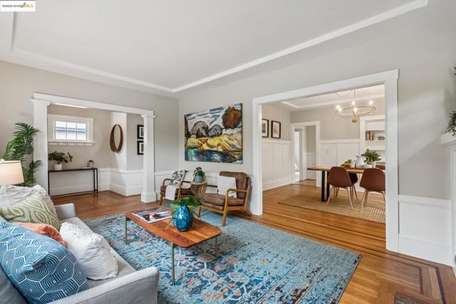 419 43rd St., Oakland CA: https://media.crmls.org/mediaz/4ac68fd0-2b91-4e9e-b21a-bd9775585a75.jpg