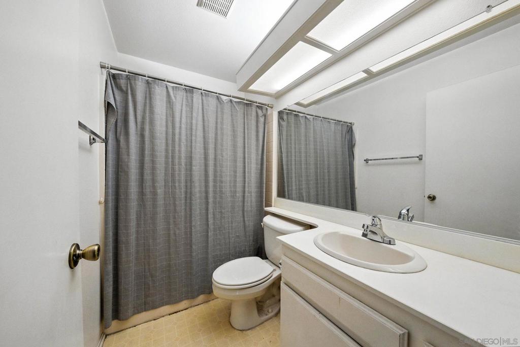 9438 Twin Trails Dr - photo 18