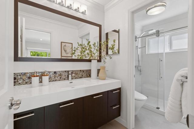 919 Shoreline Drive, San Mateo CA: https://media.crmls.org/mediaz/4ac73144-faf2-417b-9e93-25b23abded6c.jpg