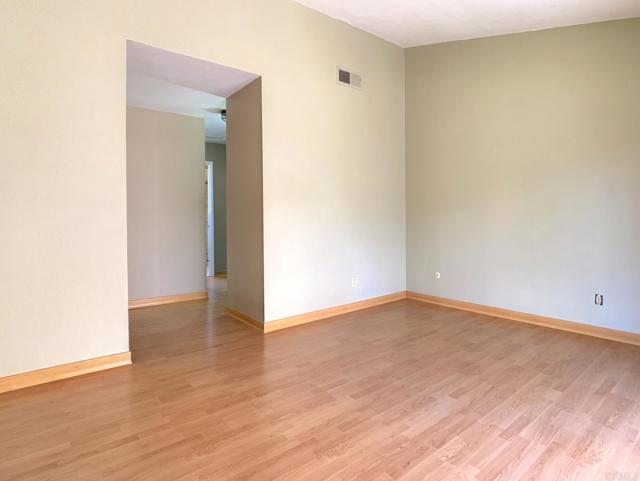 Detail Gallery Image 16 of 23 For 10473 Crosscreek Ter, San Diego,  CA 92131 - 2 Beds | 2/1 Baths
