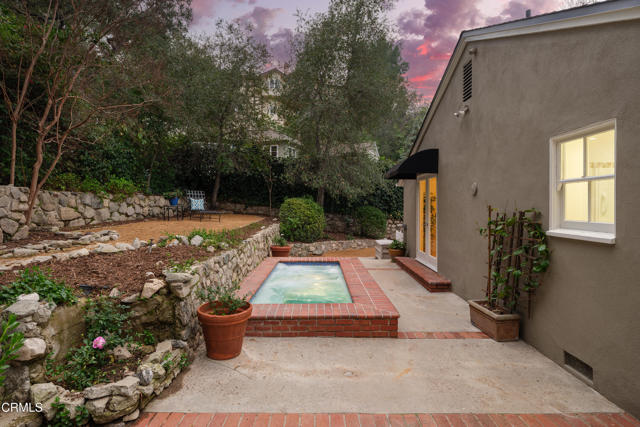 Detail Gallery Image 48 of 74 For 3232 Vickers Dr, Glendale,  CA 91208 - 3 Beds | 2 Baths