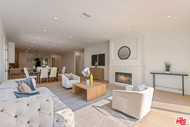 5110 Orange Place, Los Angeles CA: https://media.crmls.org/mediaz/4ac80579-0460-4118-8558-e9d2eb4f4e4b.jpg