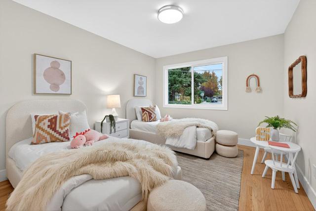 430 Gilbert Avenue, Menlo Park CA: https://media.crmls.org/mediaz/4ac8b761-3b4c-4bb2-a1a1-c3dfbf0e4841.jpg