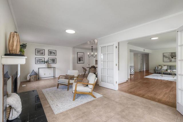 1639 Tamarack Avenue, Carlsbad CA: https://media.crmls.org/mediaz/4ac8f81d-3d30-499a-91e4-87009a528dc1.jpg