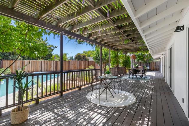 934 Hickory Way, Fremont CA: https://media.crmls.org/mediaz/4ac9621b-700c-4d11-8d77-954574a2fee9.jpg