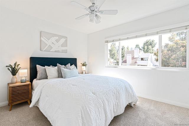 17865 Caminito Pinero, San Diego CA: https://media.crmls.org/mediaz/4ac97461-9df2-4a34-8e6d-854a83724d44.jpg