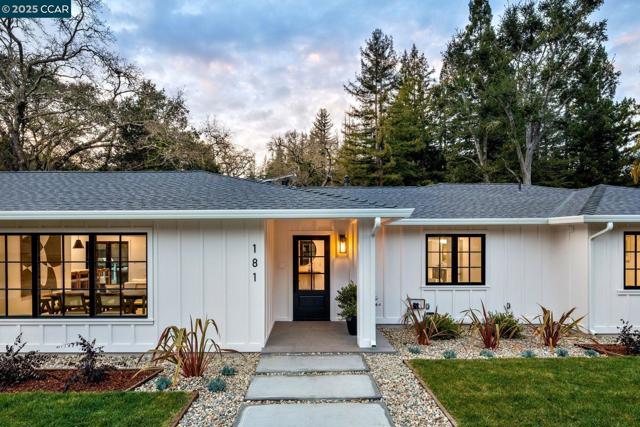 181 Lombardy Lane, Orinda CA: https://media.crmls.org/mediaz/4ac9fcee-c77e-4bc5-a88f-6ad8f93918ba.jpg