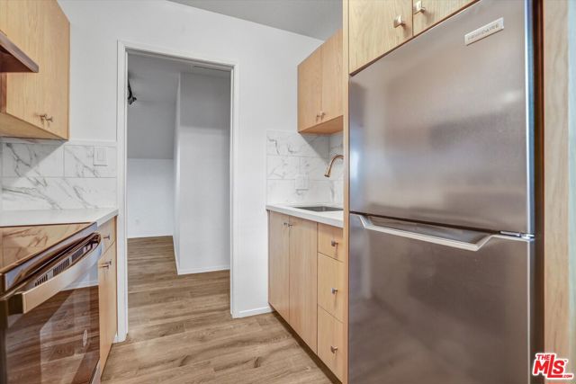 1753 Roman Avenue, Camarillo CA: https://media.crmls.org/mediaz/4aca5099-ccd7-43f0-b059-b5a6201b5f23.jpg
