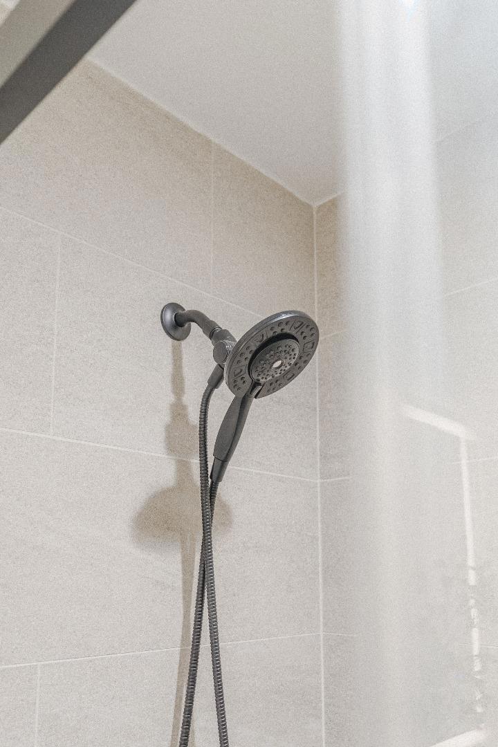https://media.crmls.org/mediaz/4aca8207-b696-4ac4-b585-e15532423c33.jpg?preset=X-Large