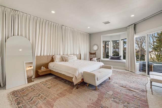 Detail Gallery Image 61 of 75 For 1904 via Casa Alta, La Jolla,  CA 92037 - 7 Beds | 7/2 Baths
